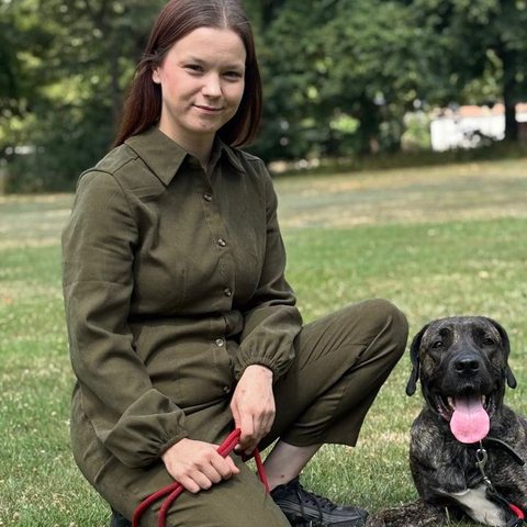 Pia mit Hund